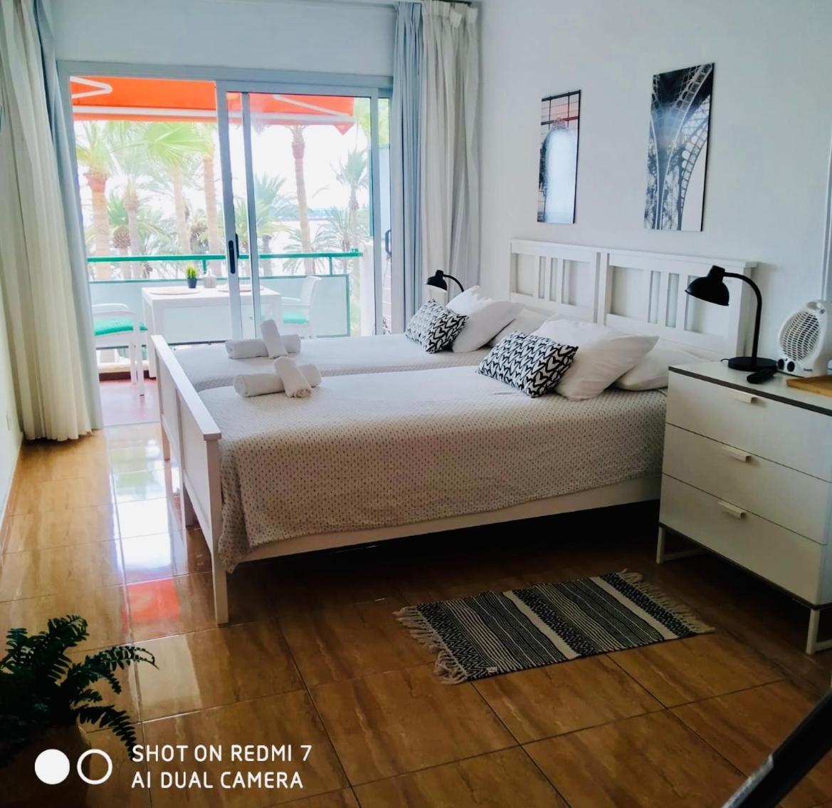 Apartamento Comodoro Cristianos Beach vivienda vacacional Los Cristianos  Exterior foto